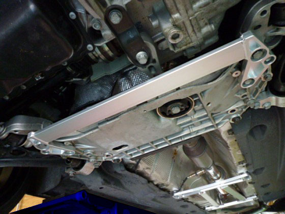 USRT VW/Volkswagen MK5/6/7 Chassis Brace System